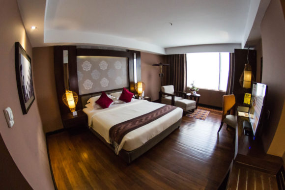 Room at the Rose garden Hotel Yangon in Myanmar