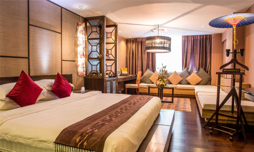Room at the Rose garden Hotel Yangon in Myanmar
